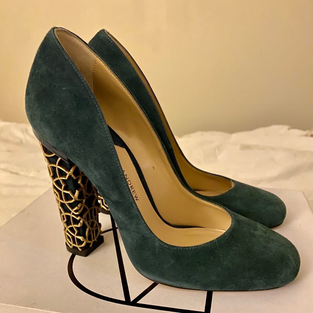 BRAND NEW PAUL ANDREW TURQUOISE HEEL
